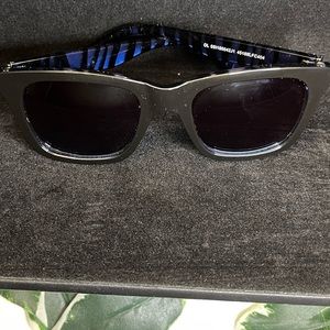 FGX International Women Sunglasses